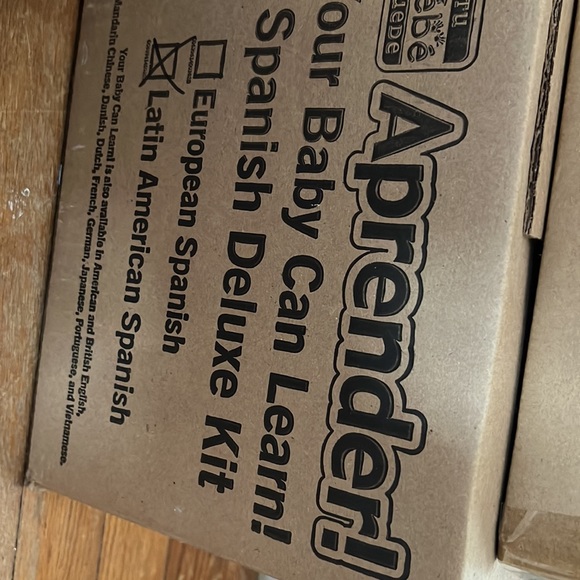 Complete set with CDs, Books and Flash cards. Full set steps 1-5. Bundled price. - Picture 3 of 3